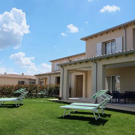 Le Isole Di San Teo Pensión 4*