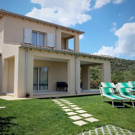 Le Isole Di San Teo Pensión 4*